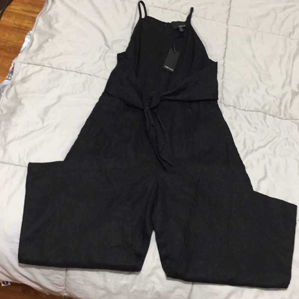 GREMLIN JUMPSUIT size XS BNWT